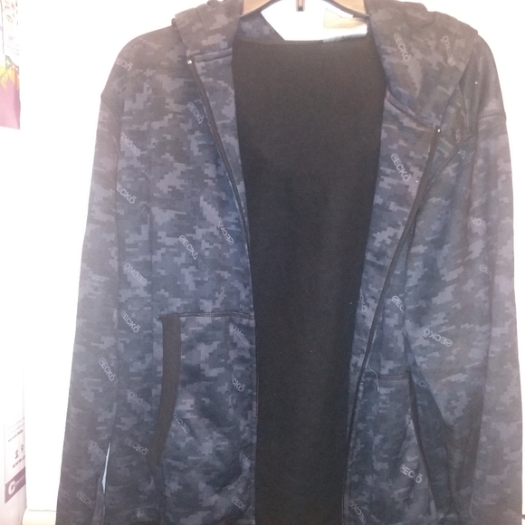 Eckō hoodie. - Picture 3 of 7